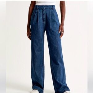 Abercrombie & Fitch Sloan Tailor Jeans